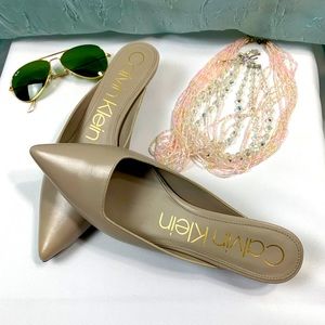NWT Calvin Klein Lanora Pointy Toe Mule — size 9.5